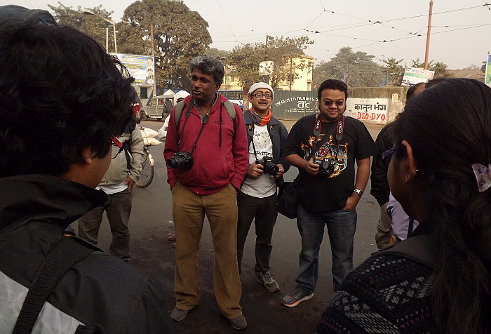 Rangan Datta giving a brief intro before the starting of the walk